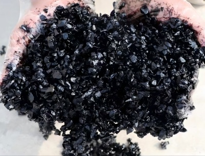 宏伟沥青冷补料（沥青砂）的优势特点与施工流程解析