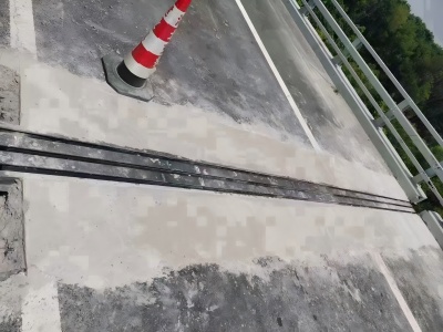 宏伟伸缩缝更换后浇筑材料快速结构修补料速砼的产品特点及施工流程​